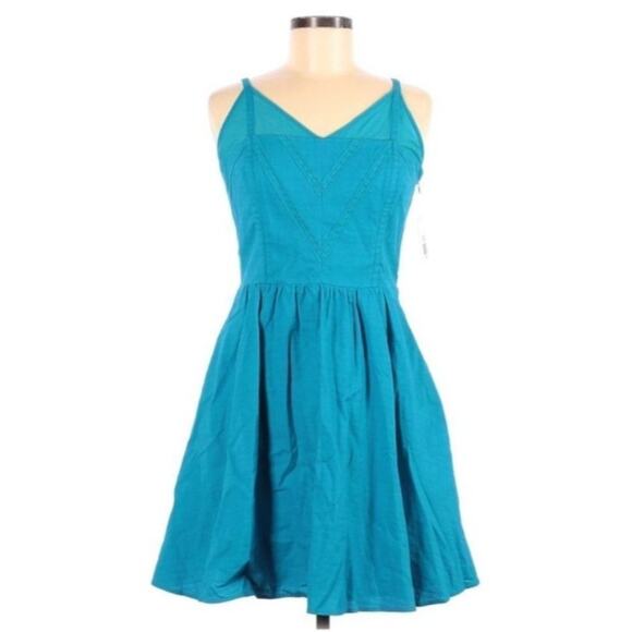Jessica Simpson Women's Size 4 Blue V-Neck Tie Spaghetti Flare Dress - Picture 1 of 6
